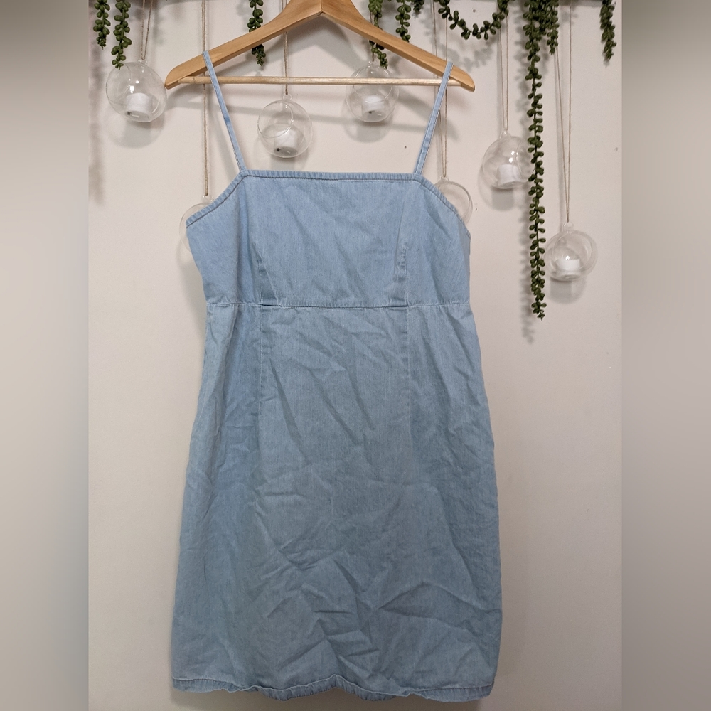 Sweet light blue denim chambray dress